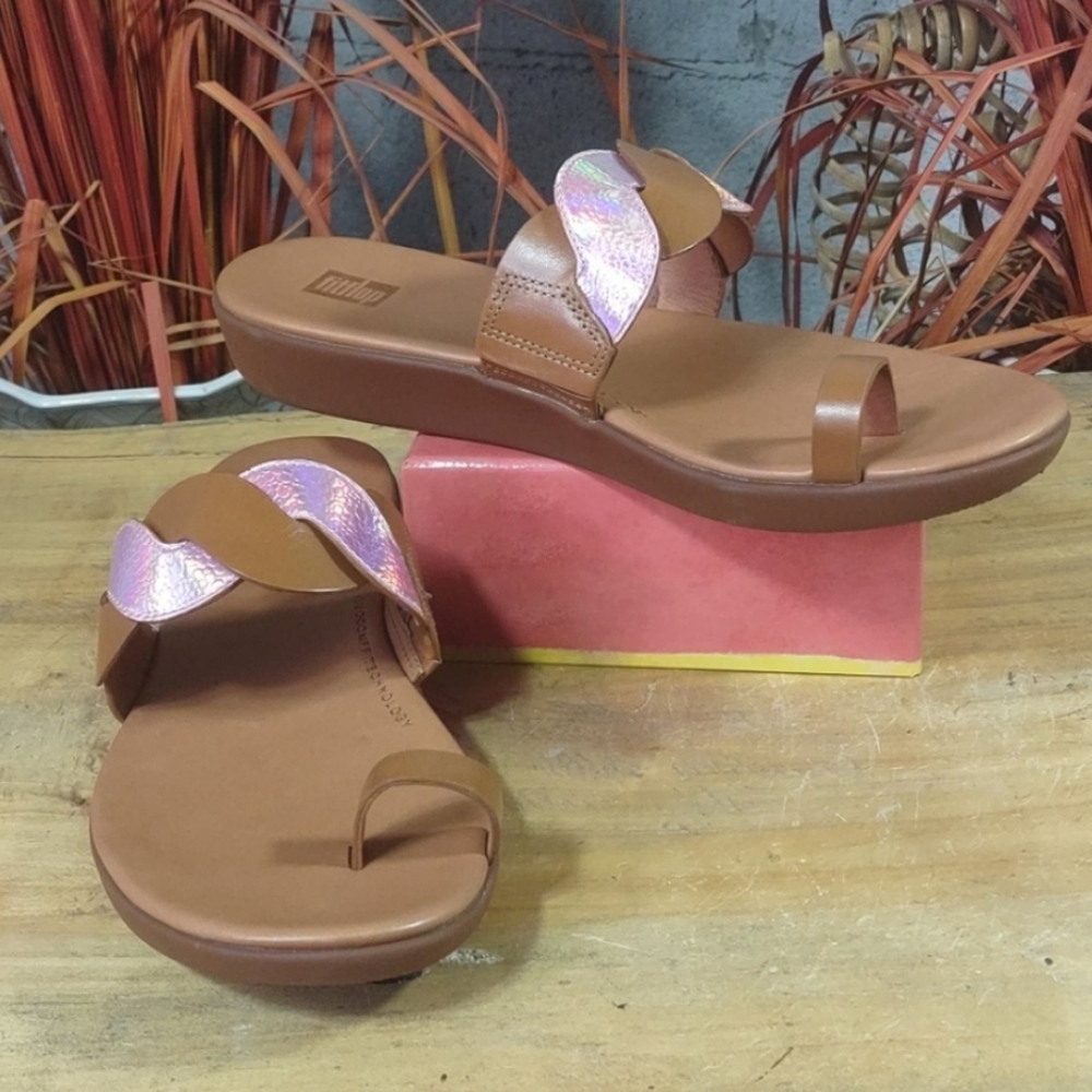 Fitflop Duocomff technology leather sandals